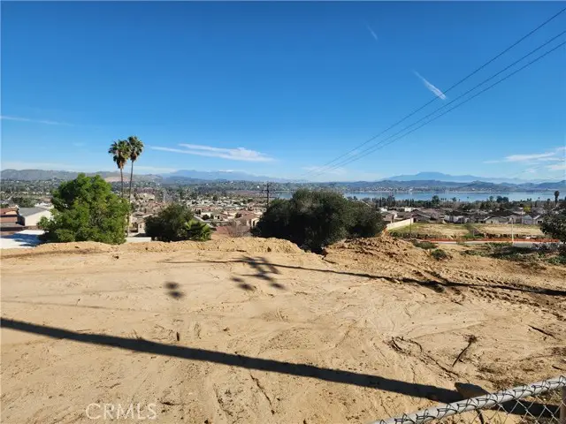 11 Bowmore Way, Lake Elsinore, CA 92530 - #2