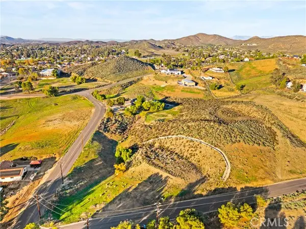 23930 Beverly, QUAIL VALLEY, CA 92587