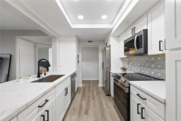 1040 Washington, Escondido, CA 92025