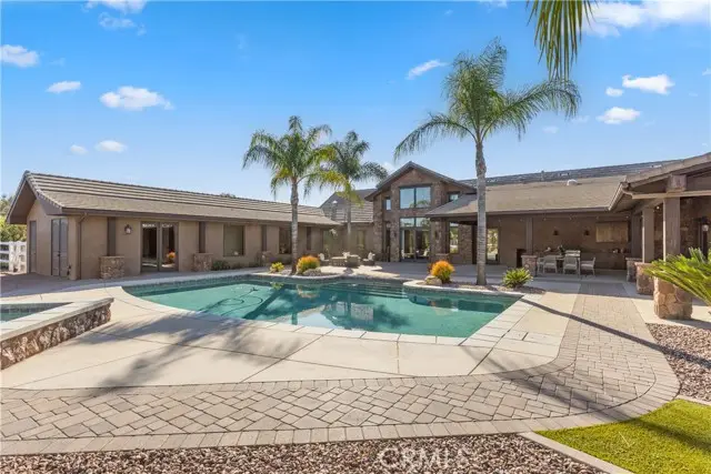 41570 Avenida Bordeaux, Temecula, CA 92592 - Image #2