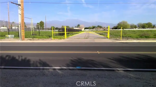 2 Lyon Avenue, Hemet, CA 92543