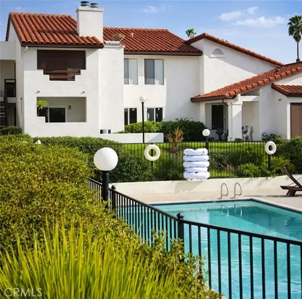 2425 Cranston Drive  #227, Escondido, CA 92025