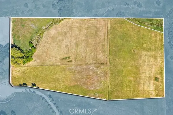 8 Oak Trail Ct, Murrieta, CA 92562