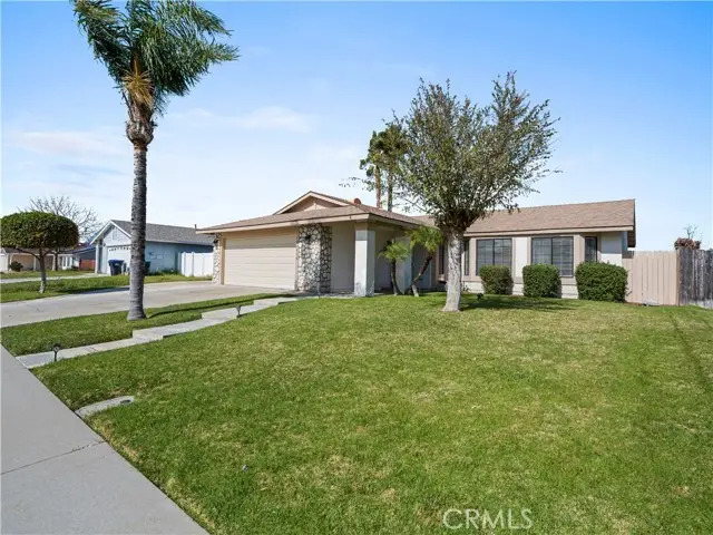 26414 Baldy Peak Dr., Sun City, CA 92586 - #3