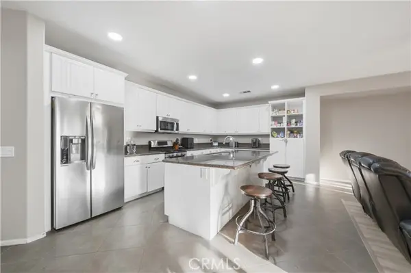 35831 Bobcat Way, Murrieta, CA 92563