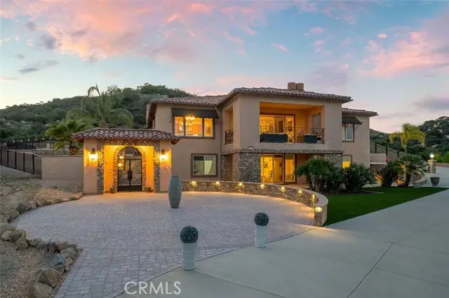 36505 Calle De Lobo, Murrieta, CA 92562 - #1