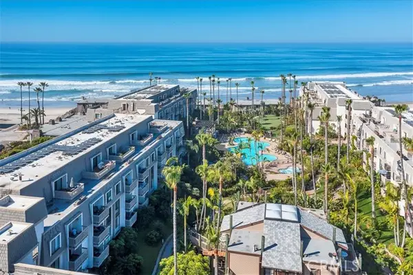 999 Pacific  #F103, Oceanside, CA 92054