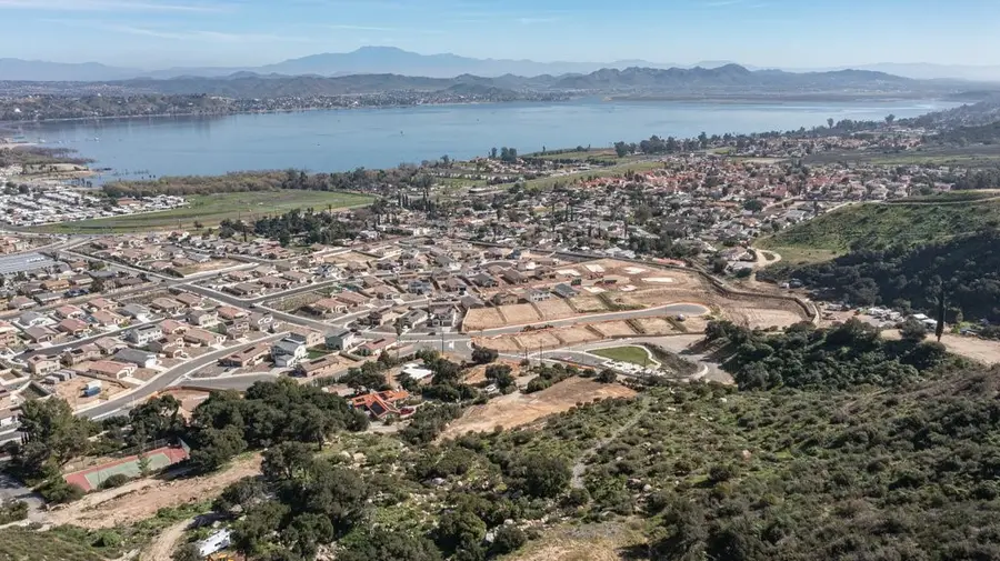 2930 Lakeview, Lake Elsinore, CA 92530 - #2