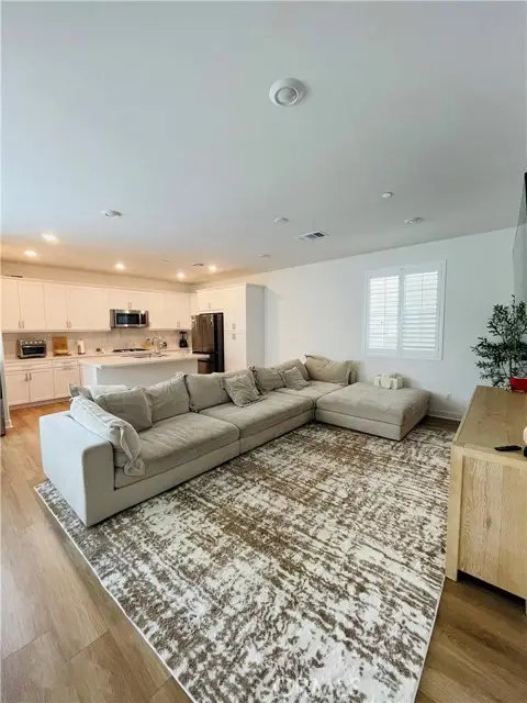 2004 Dewdrop, Upland, CA 91786 - #1