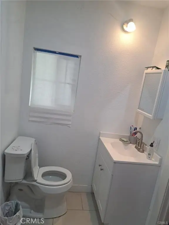 300 Ellis Street  #3, Lake Elsinore, CA 92530 - #2