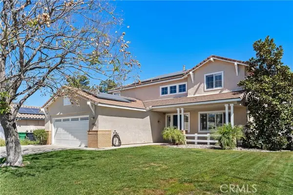 23992 Chatenay, Murrieta, CA 92562