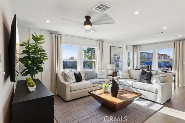 15563 April Dawn Way  #5, Fontana, CA 92336 - #2