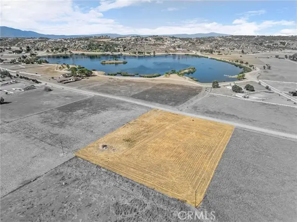 41620 Lakefront Drive, Aguanga, CA 92536