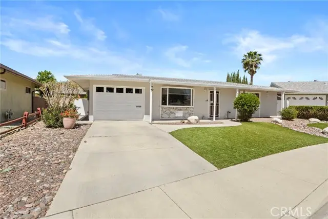 541 Shasta, Hemet, CA 92543 - #2