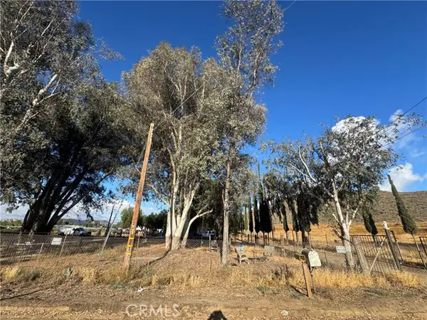 28265 California, Winchester, CA 92596