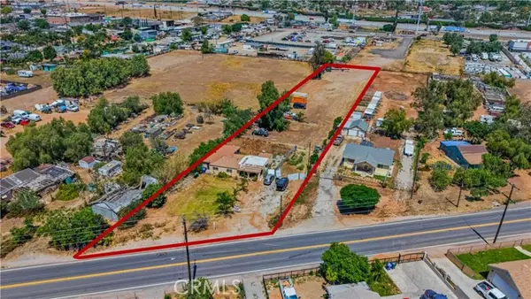 7081 Valley Way, Riverside, CA 92509