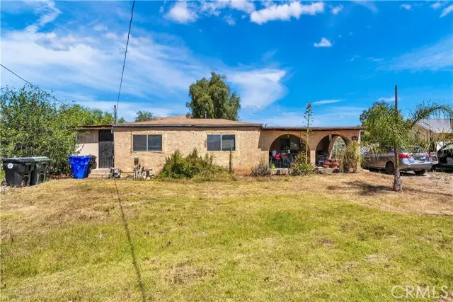 7081 Valley Way, Riverside, CA 92509 - #3