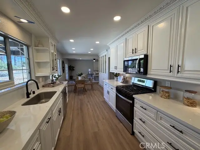 1119 Paseo Grande, Corona, CA 92882 - #3