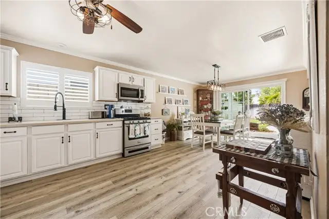 1040 Sapphire Lane, Corona, CA 92882 - #3