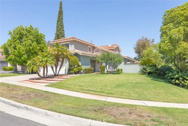 711 Lassen Drive, Corona, CA 92879 - #2