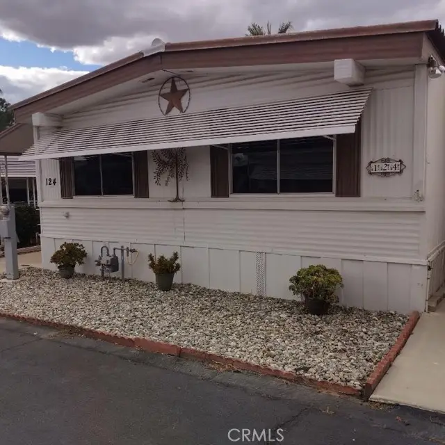 725 Thornton Avenue, Hemet, CA 92543 - #1