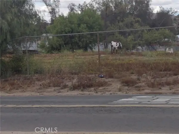 5 Holland Rd, Menifee, CA 92584