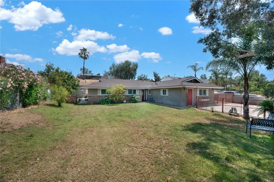 9542 52nd, Riverside, CA 92509 - #2