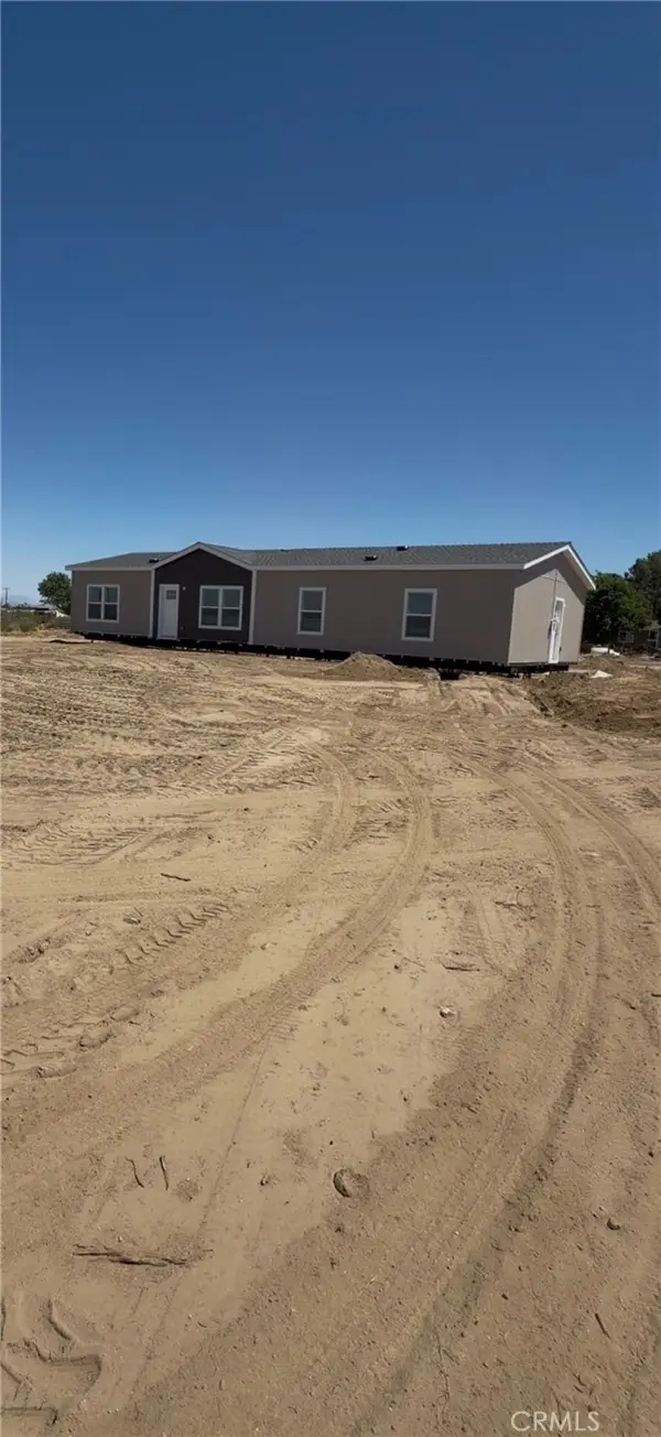 4823 Duncan Road, Phelan, CA 92371