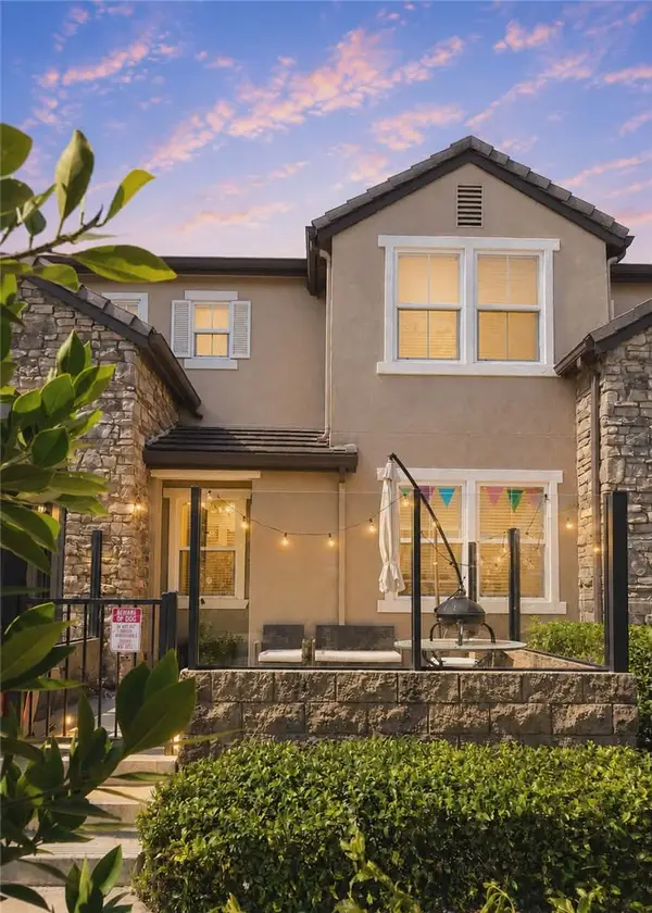 1915 Bassett, Santee, CA 92071