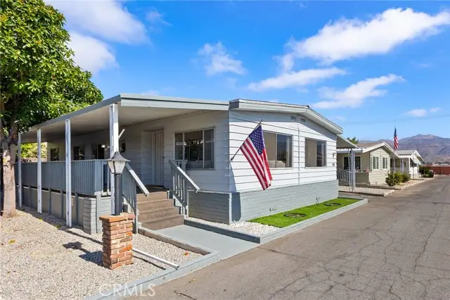 881 Lake Street  #210, Hemet, CA 92544 - #3