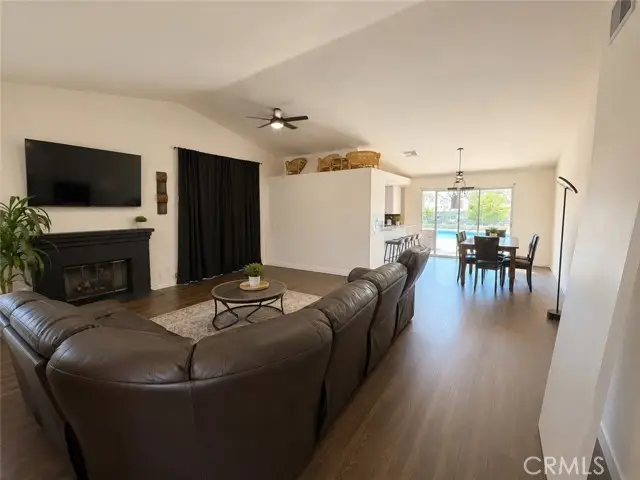 44128 Galicia, Hemet, CA 92544 - #2