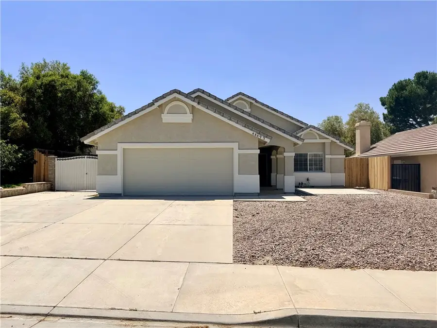 44493 Galicia, Hemet, CA 92544 - #3
