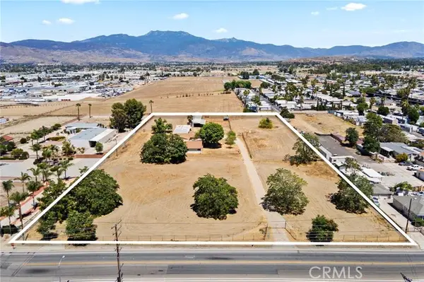 1280 Palm, Hemet, CA 92543
