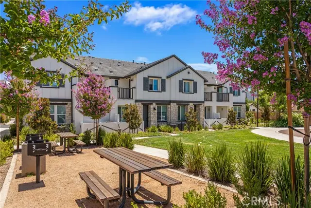 41991 Ornella  #1202, Murrieta, CA 92562 - #1