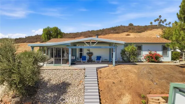 24440 Woodshed Way, Wildomar, CA 92595 - #2