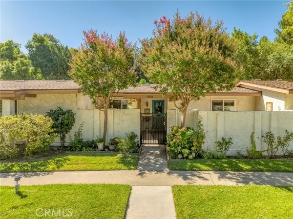 19368 Avenue Of The Oaks, Newhall, CA 91321