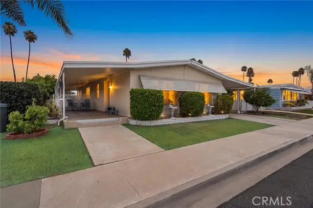 1430 Vista Grande, Hemet, CA 92543 - #1