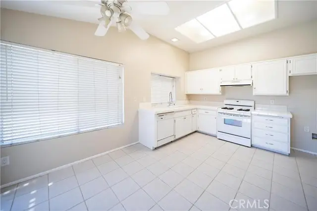 28775 Bridge Water Lane, Menifee, CA 92584 - #3