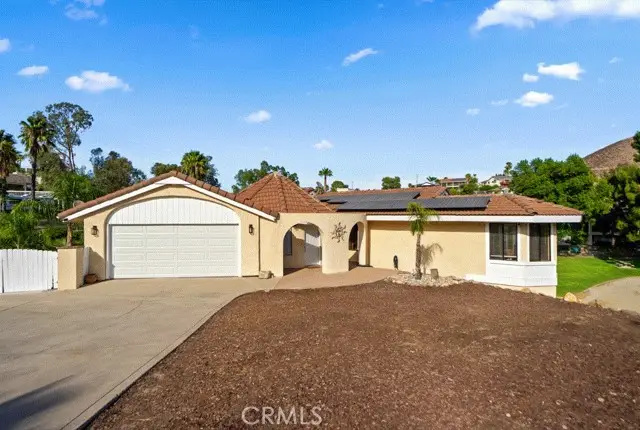 22032 San Joaquin Drive, Canyon Lake, CA 92587 - #2