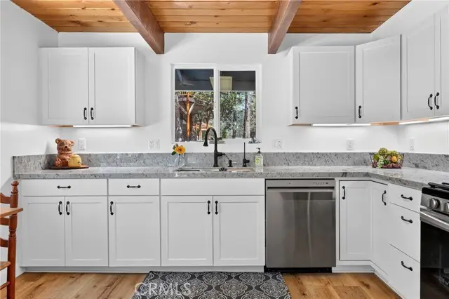33007 Lone Pine, Running Springs, CA 92382 - #3