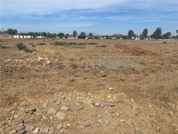 35 Beeler Road, Winchester, CA 92596