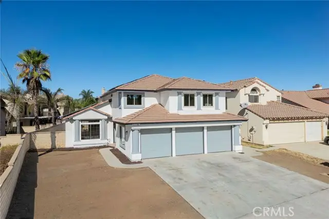 15575 La Entrada, Moreno Valley, CA 92551 - #3