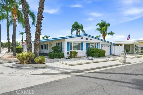 975 Vista Grande Drive, Hemet, CA 92543