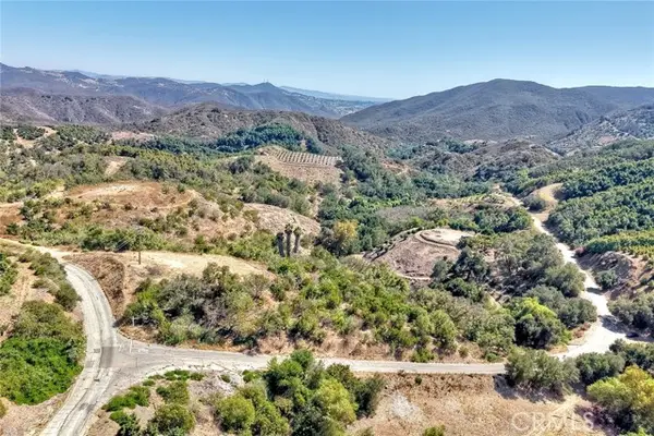 1 Calle Cresta, Temecula, CA 92590