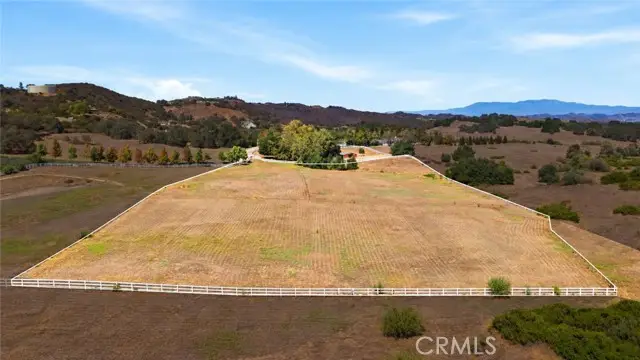 8 Oak Trail Court, Murrieta, CA 92562 - #1