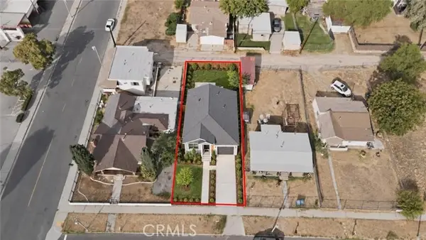 127 3rd, Banning, CA 92220