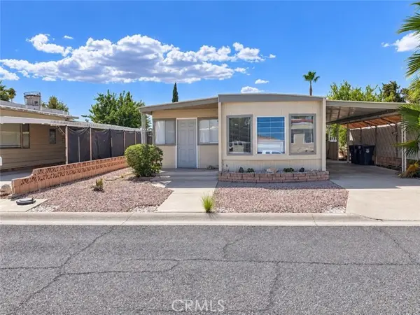 690 Santa Clara, Hemet, CA 92543