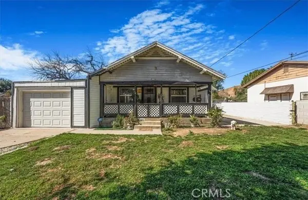 3040 N F St, San Bernardino, CA 92405