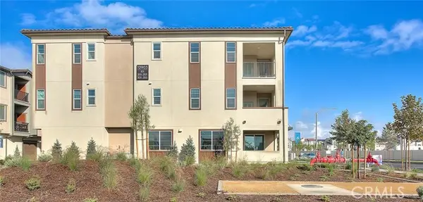 12903 Paradiso  #201, Corona, CA 92880