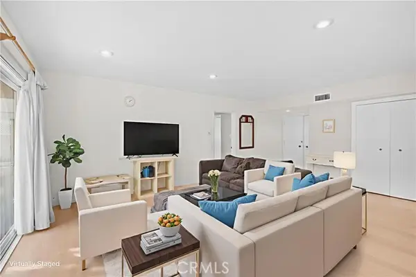 395 Oakland Avenue  #104, Pasadena, CA 91101